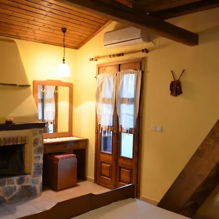 Apartment Ellinospito