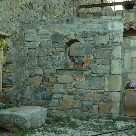 Apartment Ellinospito